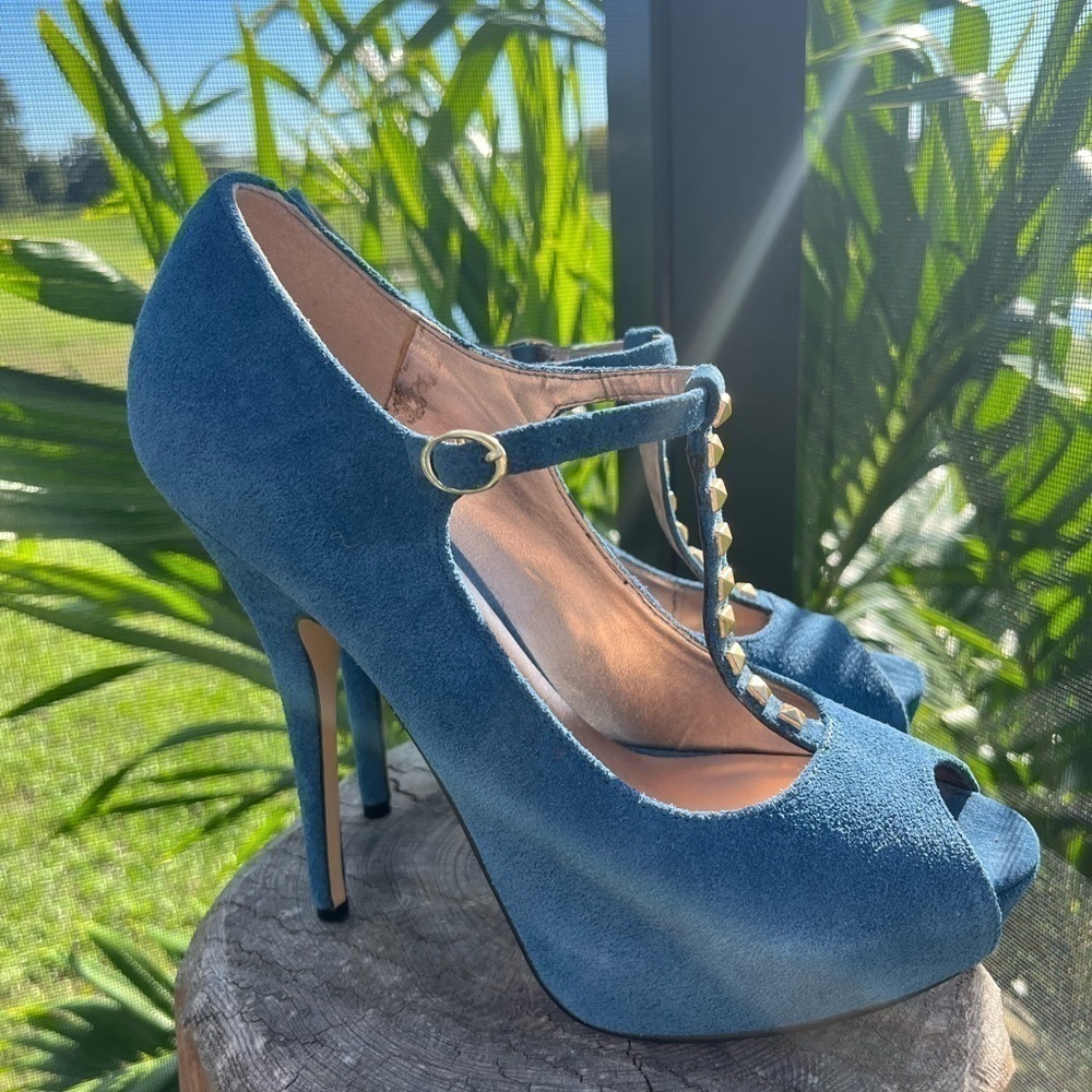 Steve Madden Blue Open Toe Heels - Picture 8 of 13